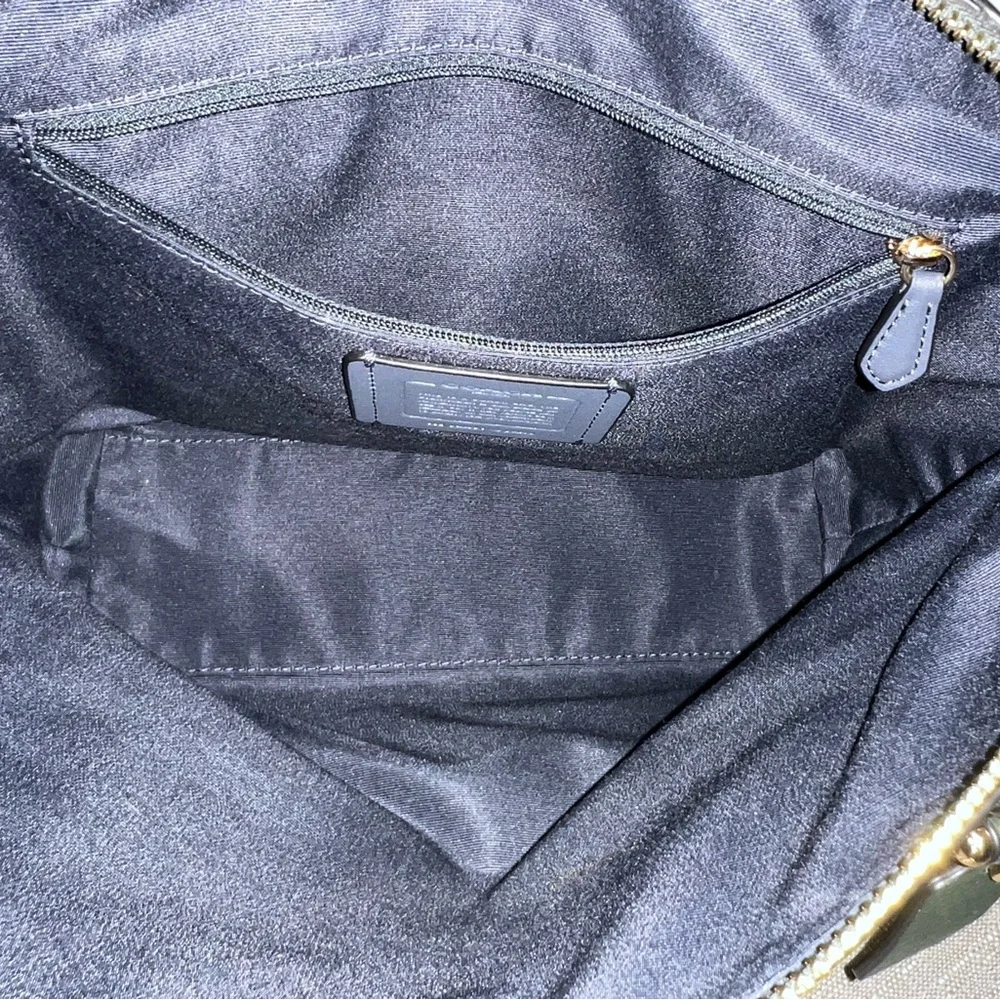 Coach Handbag - Picture 4 of 5